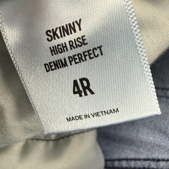 Express Jeans Womens 4R Blue Skinny High Rise Denim Perfect Distressed Raw Hem - Picture 9 of 14